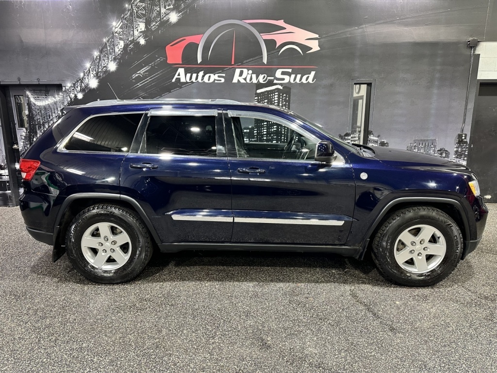 Jeep 2011 Grand Cherokee 4WD 4dr Laredo