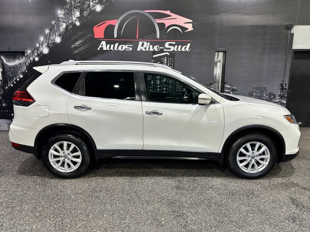 Nissan 2017 Rogue SV AWD FULL ÉQUIPÉ SEULEMENT 85 000KM