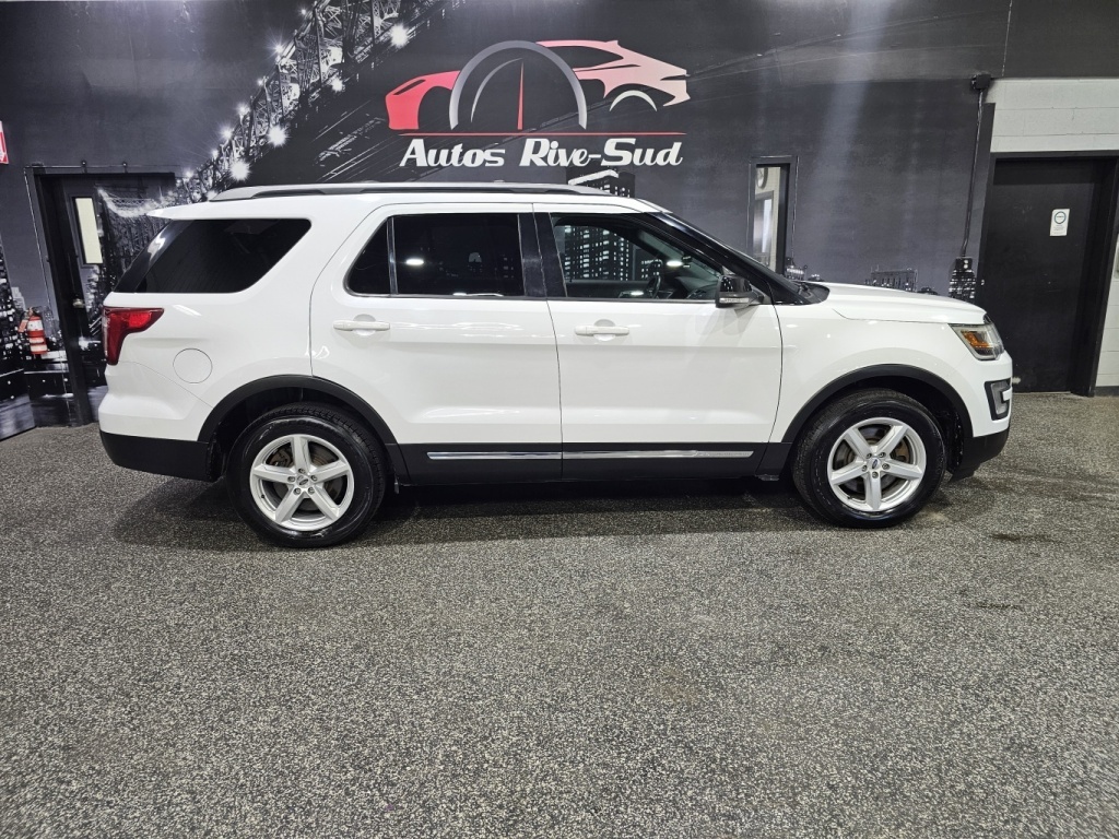 Ford 2017 Explorer 4WD 4dr XLT