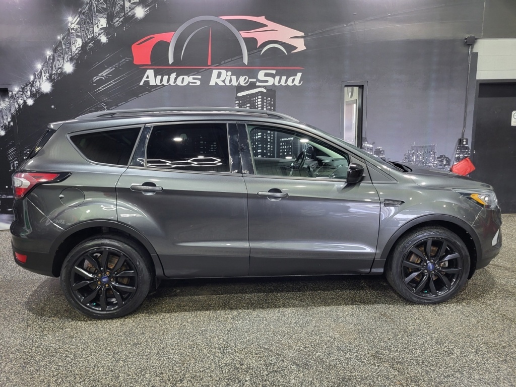 Ford 2017 Escape 4WD 4dr SE