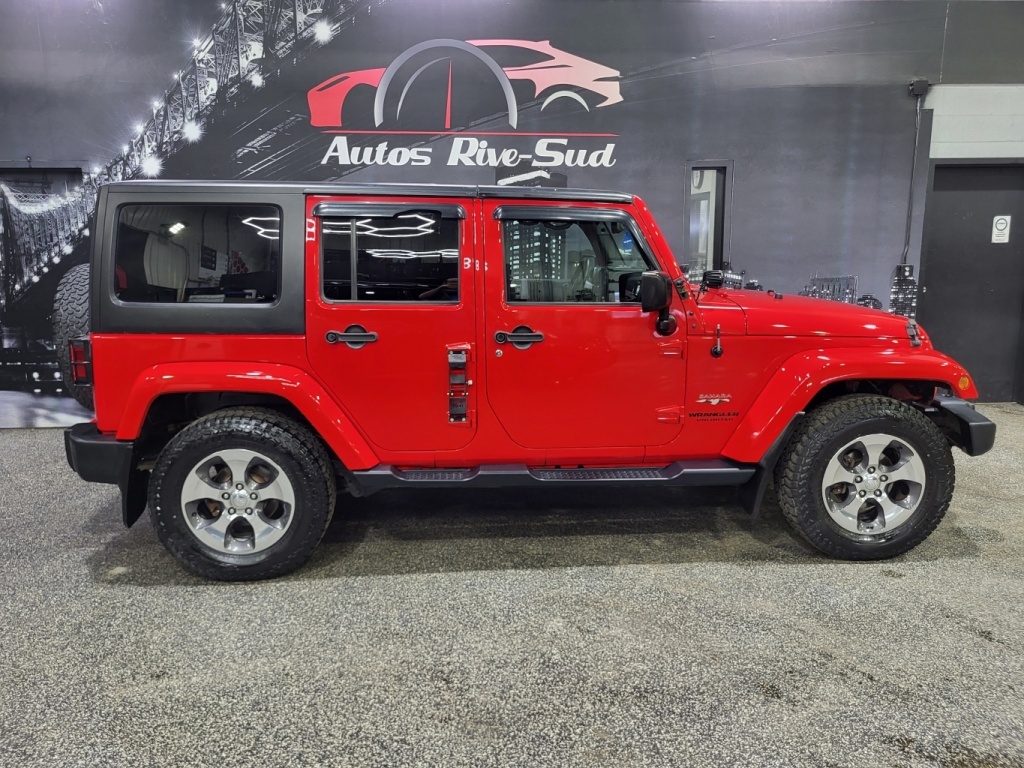 Jeep 2017 WRANGLER UNLIMITED 4WD 4dr Sahara