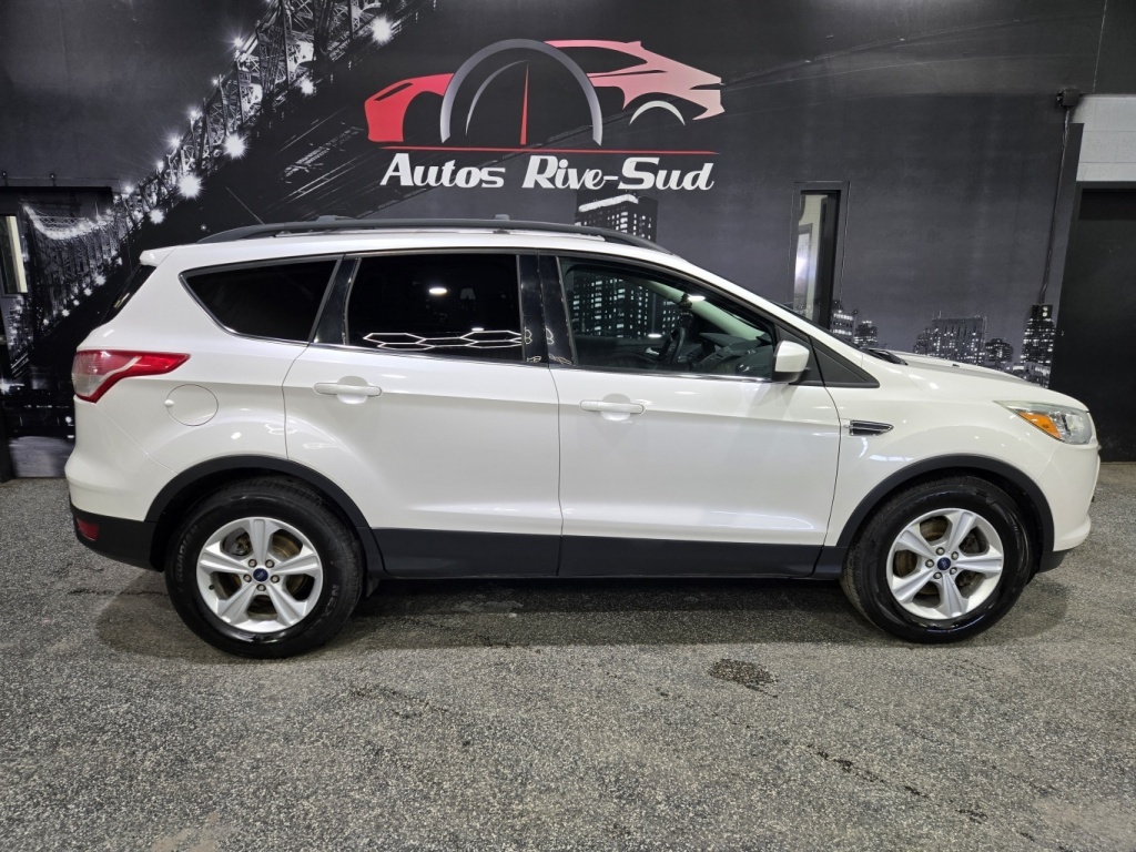 Ford 2016 Escape 4WD 4dr SE